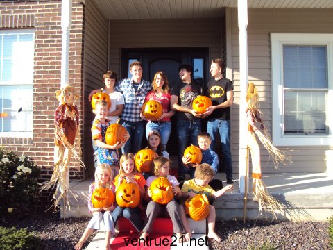 Kids Pumpkin Carving 2010