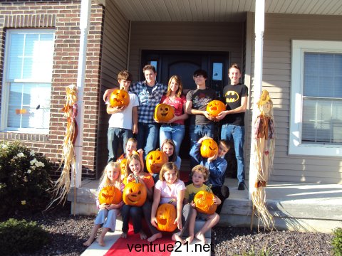 Kids Pumpkin Carving 2010